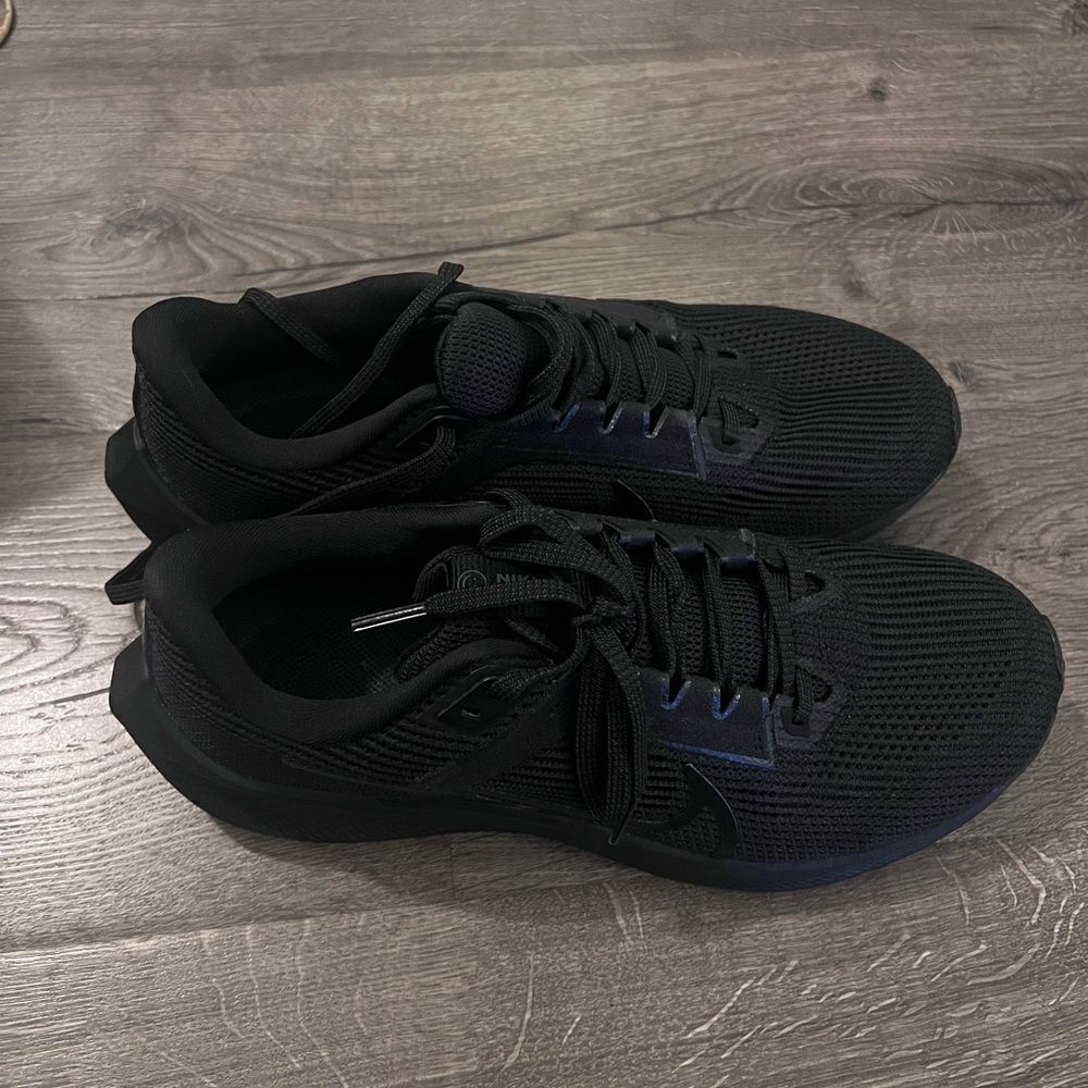 Nike Men's Pegasus 40 Running Shoes size 8 - Picture 2 of 6